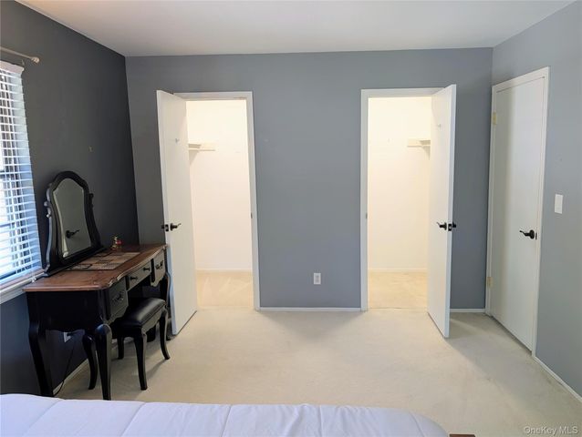 440 Carpenter Avenue 16, Newburgh, NY 12550