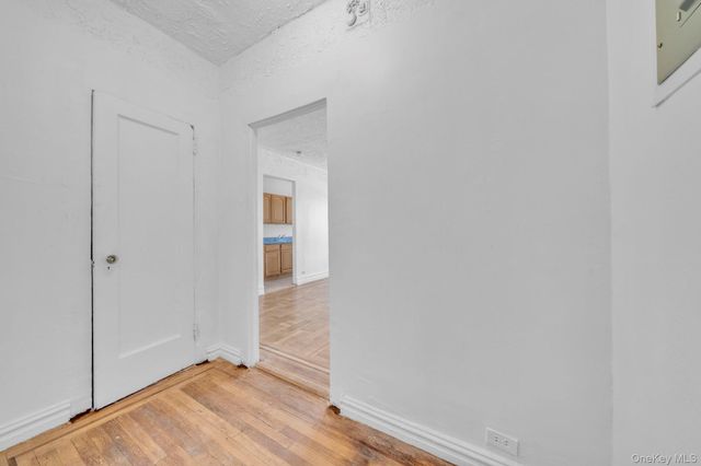 1015 Summit Avenue 6A, Bronx, NY 10452