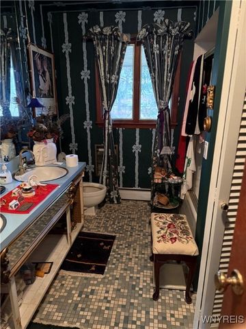 380 Chairfactory Road, Elma, NY 14059