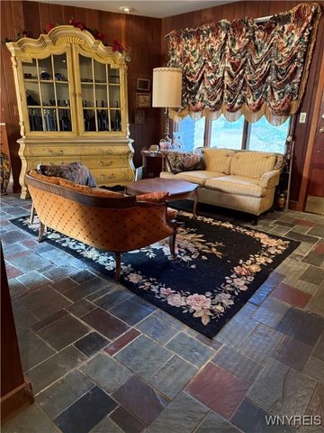 380 Chairfactory Road, Elma, NY 14059