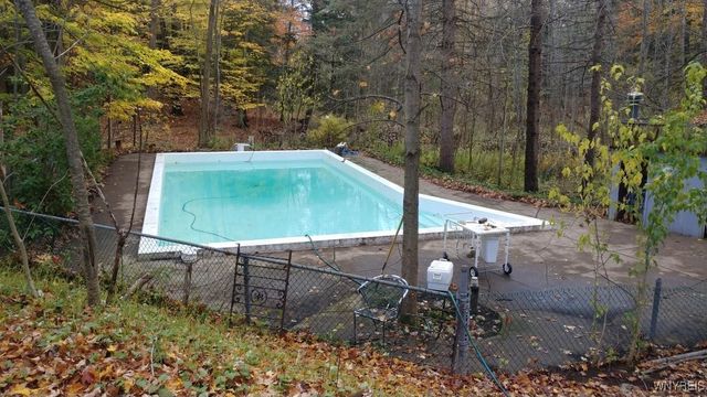 380 Chairfactory Road, Elma, NY 14059