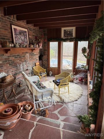 380 Chairfactory Road, Elma, NY 14059