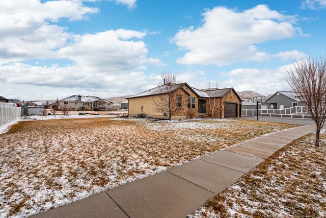 981 S RED BARN DR, Santaquin, UT 84655