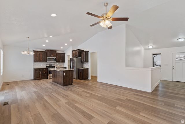 981 S RED BARN DR, Santaquin, UT 84655