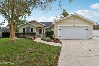 8053 QUEENSFERRY Lane, Jacksonville, FL 32244