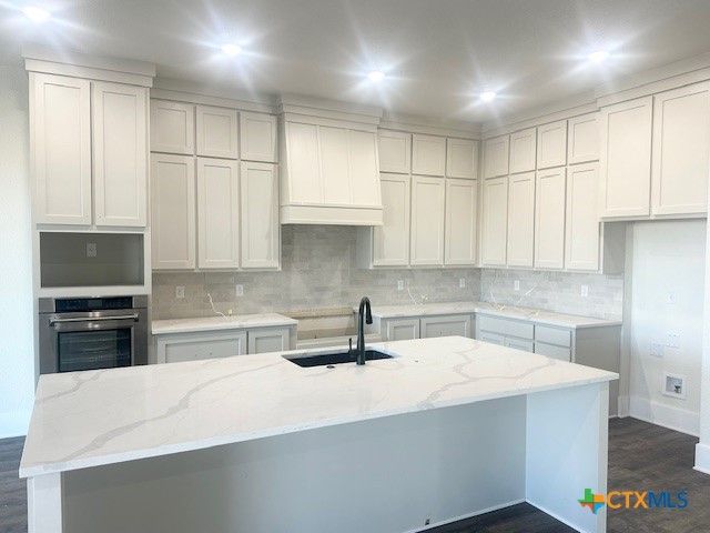 1713 Kellan Drive, Salado, TX 76571