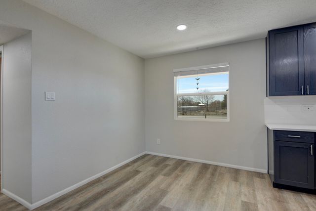 2913 Donna Maria Drive SW, Albuquerque, NM 87121