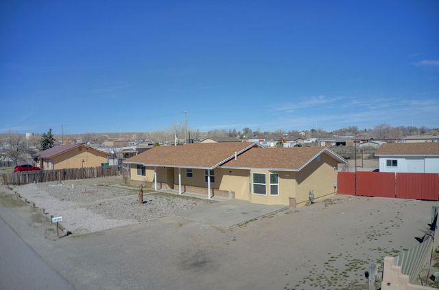 2913 Donna Maria Drive SW, Albuquerque, NM 87121