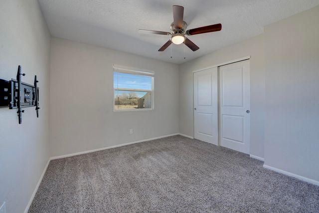 2913 Donna Maria Drive SW, Albuquerque, NM 87121