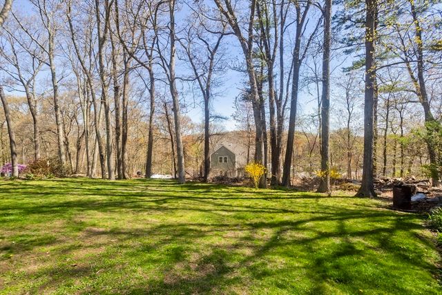 75 Hilldale Rd, Ashland, MA 01721