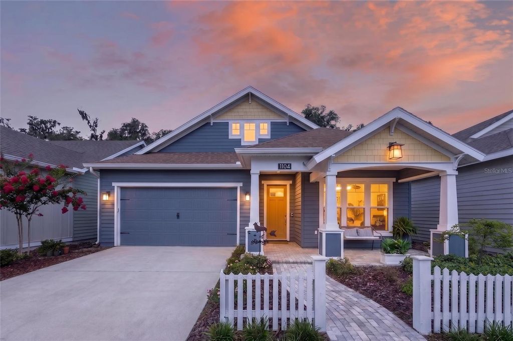 1104 NW 132ND BOULEVARD, Newberry, FL 32669