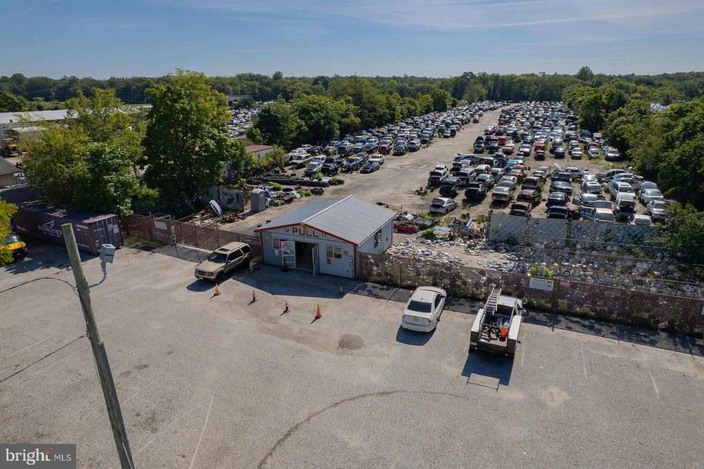 110-116 CROSSKEYS RD, BERLIN, NJ 08009 — photo 4