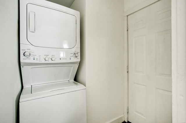 1127 Yale Street B, Houston, TX 77008