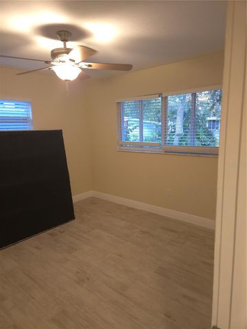 2212 VINSON AVENUE, Sarasota, FL 34232