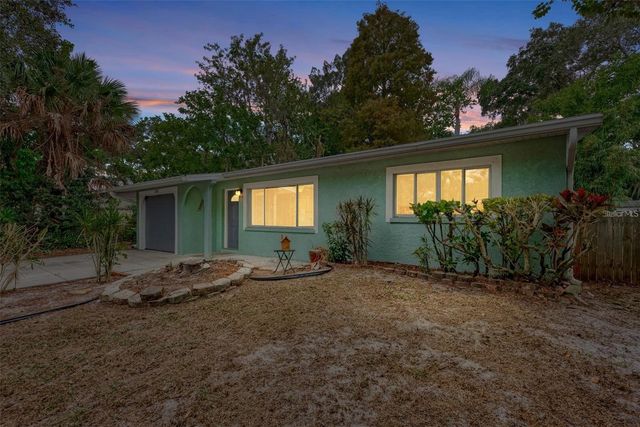 2212 VINSON AVENUE, Sarasota, FL 34232