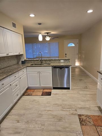 2212 VINSON AVENUE, Sarasota, FL 34232