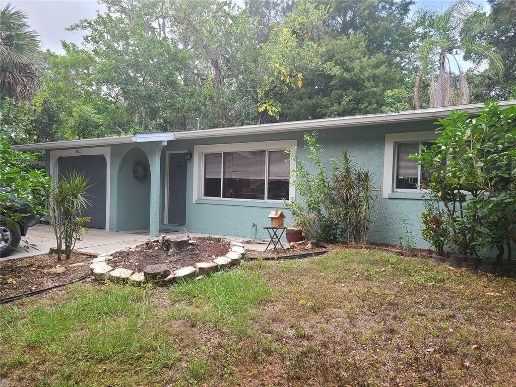 2212 VINSON AVENUE, Sarasota, FL 34232