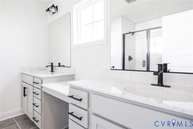 18736 Palisades Cove Trl, Moseley, VA 23120