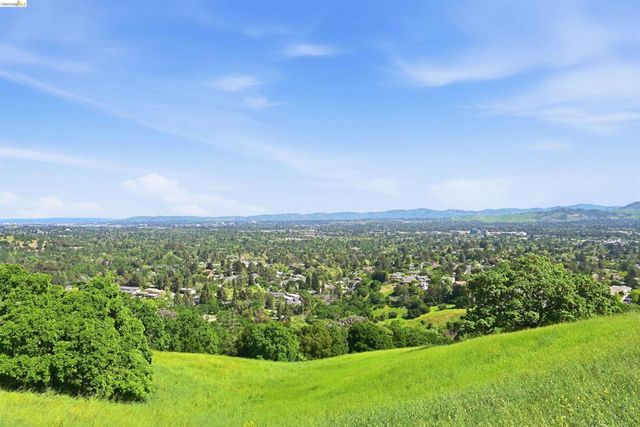 1925 Piper Ridge Ct, Walnut Creek, CA 94597