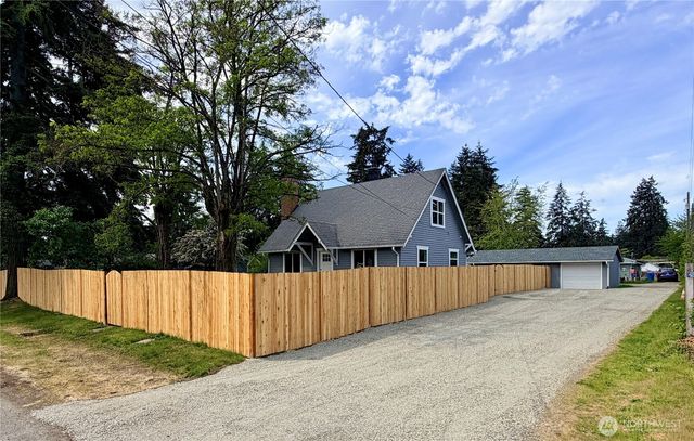 10216 Ainsworth Avenue S, Tacoma, WA 98444