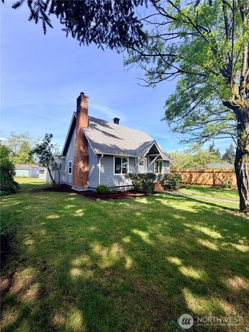 10216 Ainsworth Avenue S, Tacoma, WA 98444