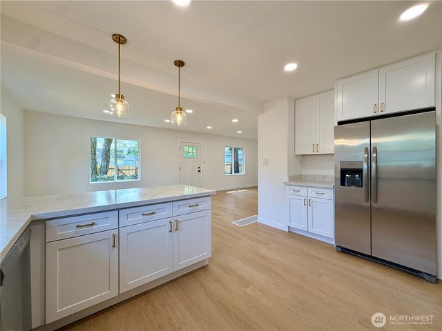 10216 Ainsworth Avenue S, Tacoma, WA 98444