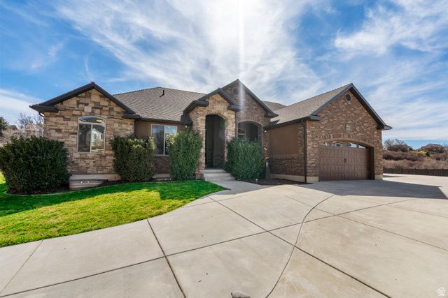 1350 KAYS CREEK DR, Layton, UT 84040