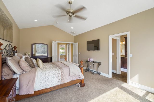 1350 KAYS CREEK DR, Layton, UT 84040