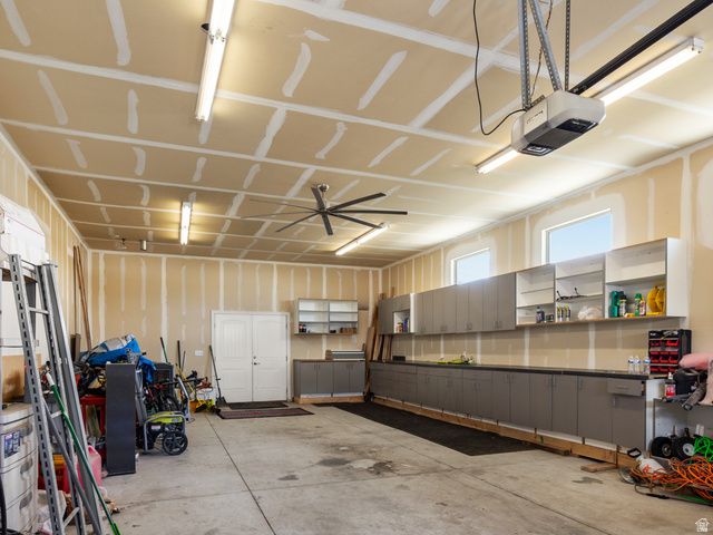 1350 KAYS CREEK DR, Layton, UT 84040