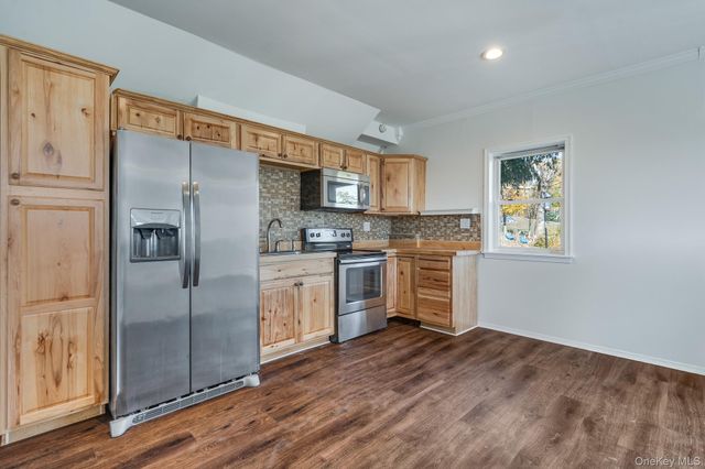 107 Ridge Road, Westtown, NY 10998