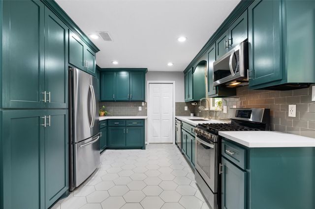 5618 Nina Lee Lane, Houston, TX 77092