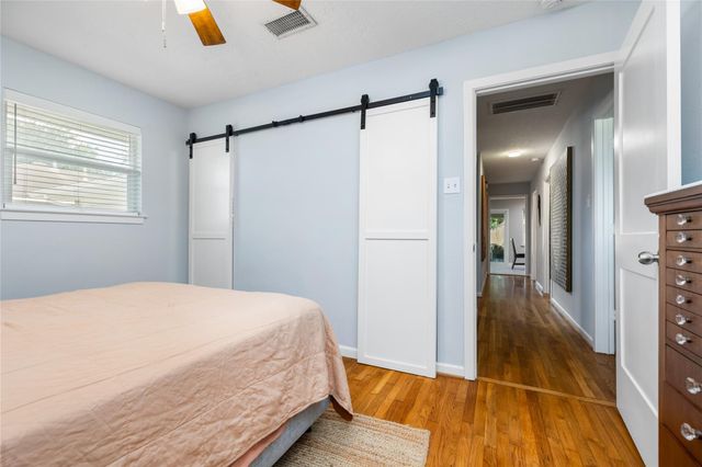 5618 Nina Lee Lane, Houston, TX 77092