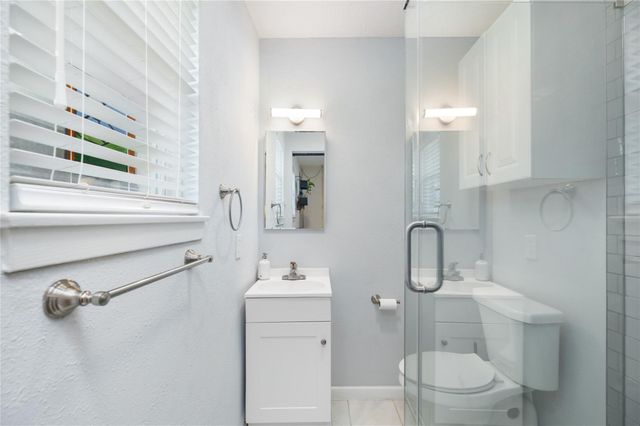 5618 Nina Lee Lane, Houston, TX 77092