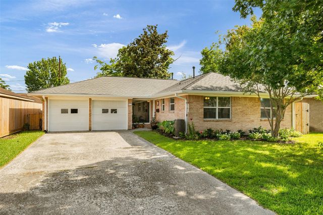 5618 Nina Lee Lane, Houston, TX 77092