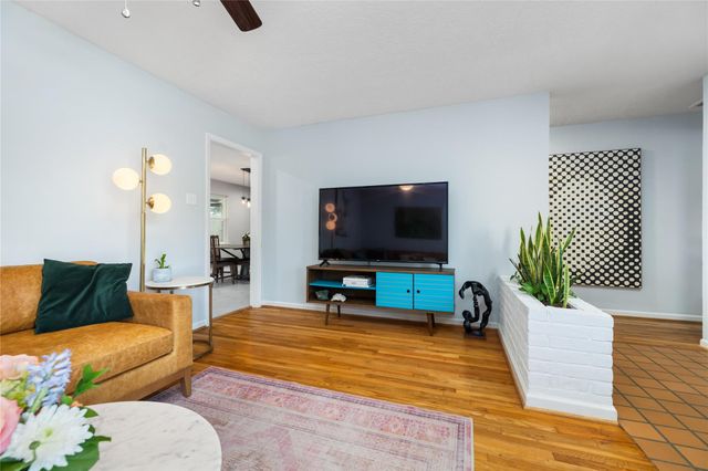 5618 Nina Lee Lane, Houston, TX 77092