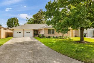 5618 Nina Lee Lane, Houston, TX 77092