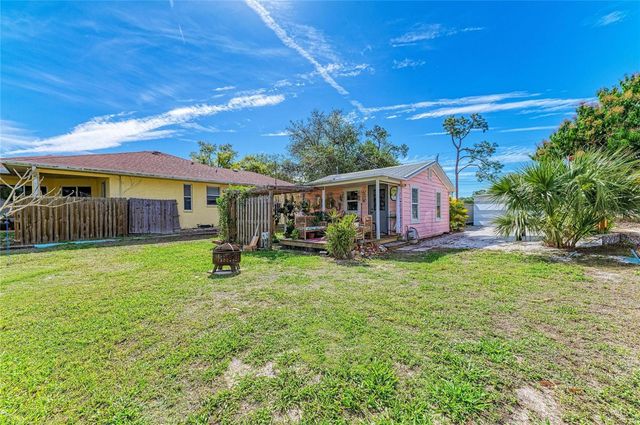 1885 VAMO DRIVE, Sarasota, FL 34231