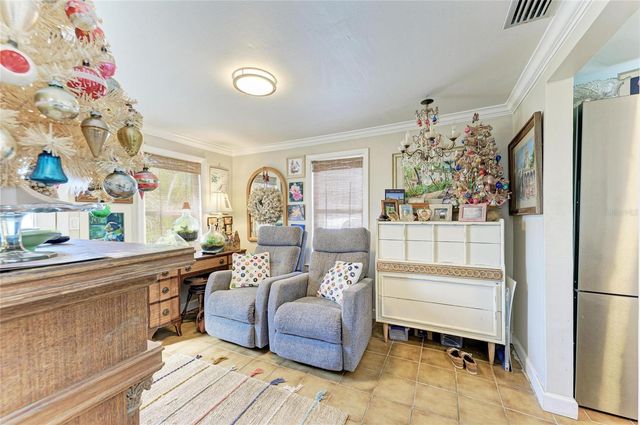 1885 VAMO DRIVE, Sarasota, FL 34231