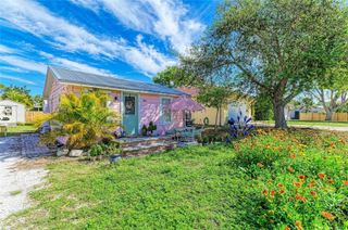 1885 VAMO DRIVE, Sarasota, FL 34231