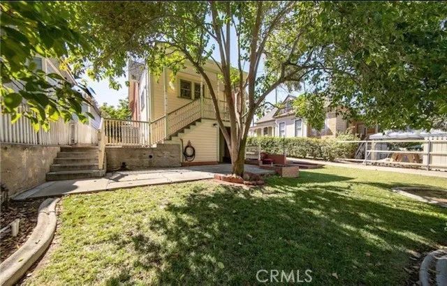 7 Grant, Redlands, CA 92373