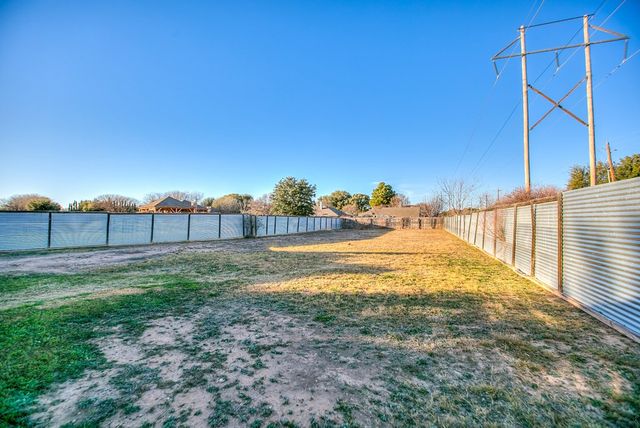 3210 Walnut Hill Drive, San Angelo, TX 76904