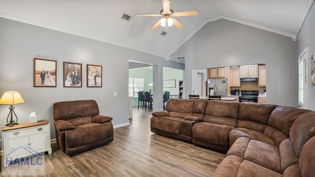 125 Sugar Maple Street, Jesup, GA 31546