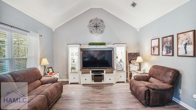 125 Sugar Maple Street, Jesup, GA 31546