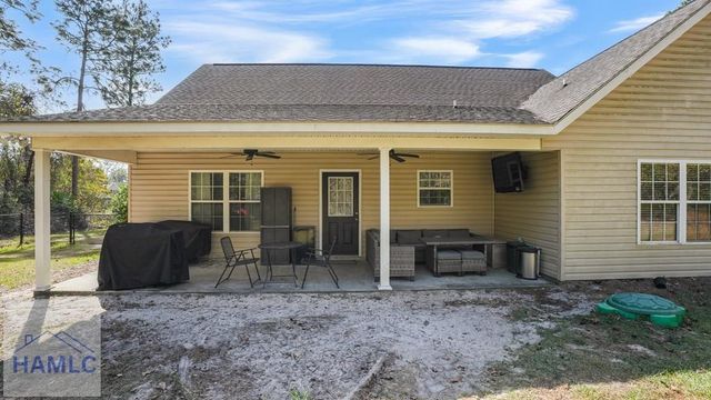125 Sugar Maple Street, Jesup, GA 31546