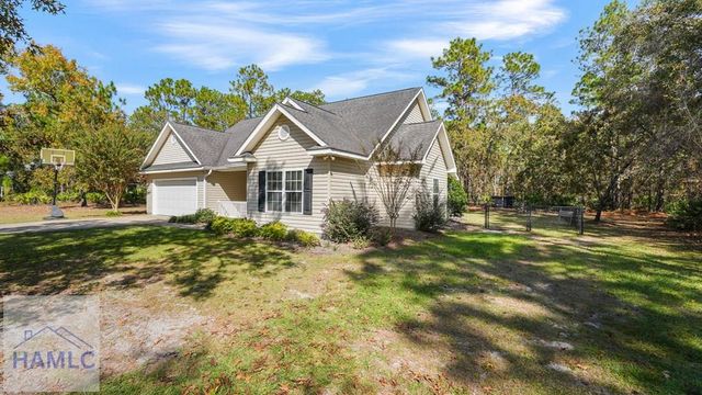 125 Sugar Maple Street, Jesup, GA 31546