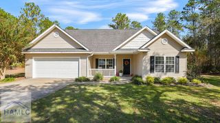 125 Sugar Maple Street, Jesup, GA 31546