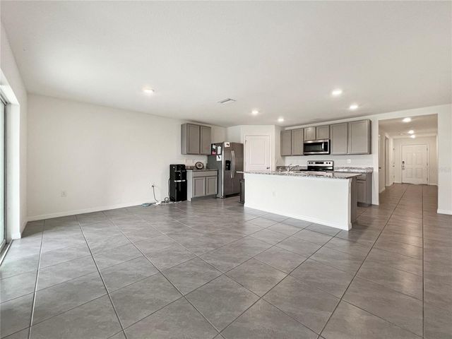822 WILL SCARLETT AVENUE, Ruskin, FL 33570