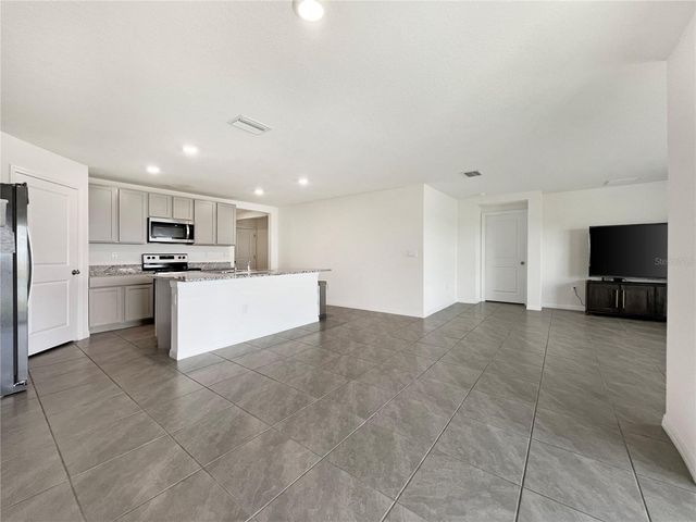 822 WILL SCARLETT AVENUE, Ruskin, FL 33570