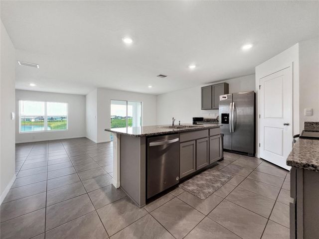 822 WILL SCARLETT AVENUE, Ruskin, FL 33570