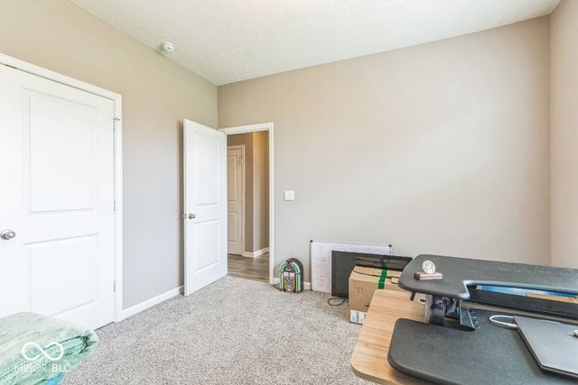 1758 Pelham Drive, Greenwood, IN 46143